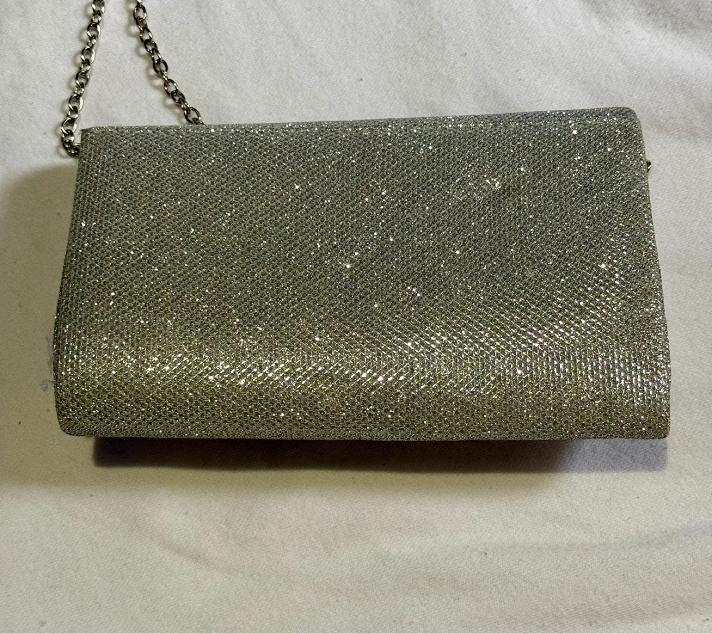 Sparkly Silver Clutch with Bow and Chain Strap - photo 5