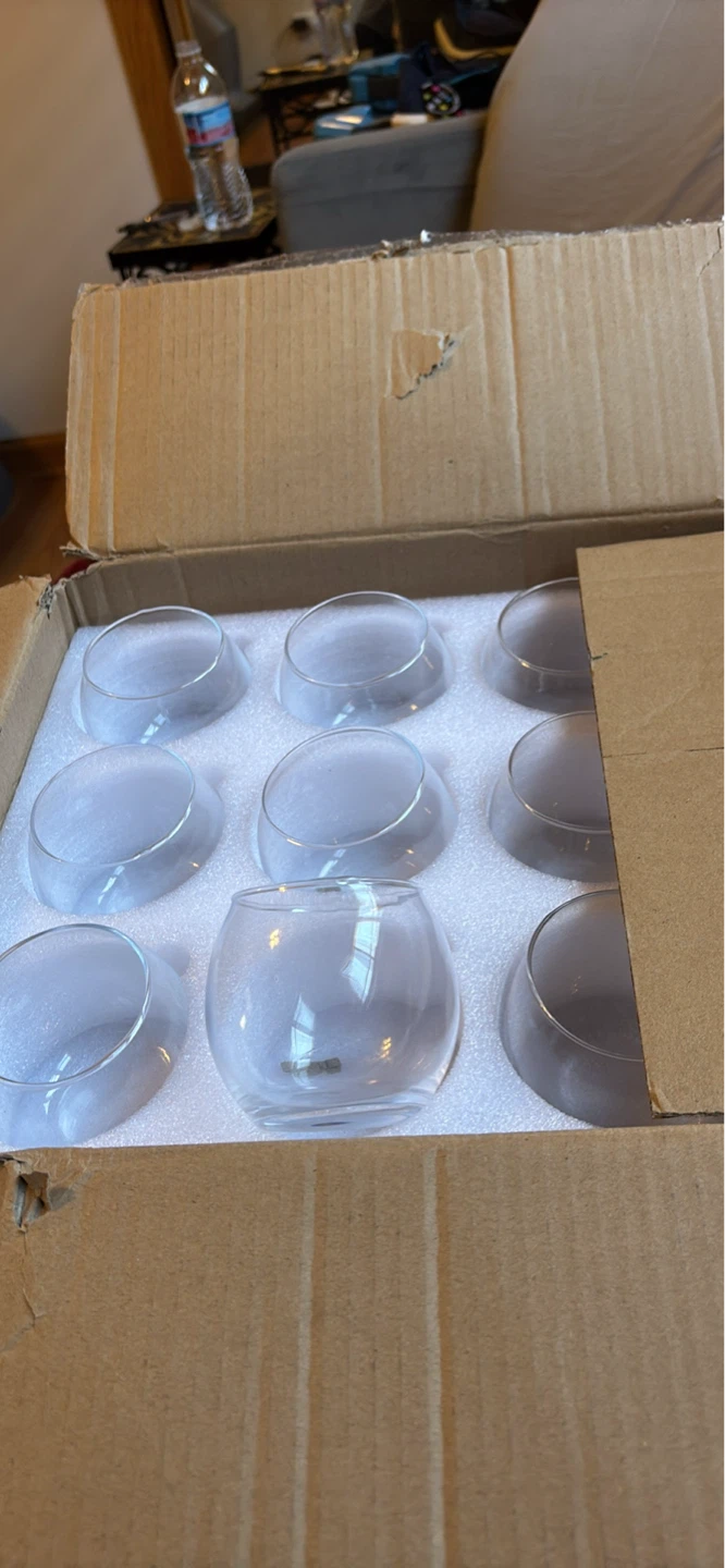 PINIWON Set of 12 Clear Glass Tealight Candle Holders