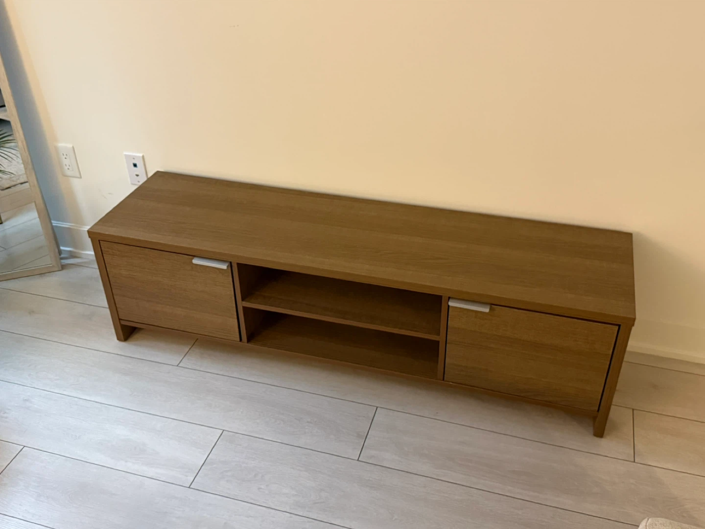 Wooden TV Stand with Cabinet Storage