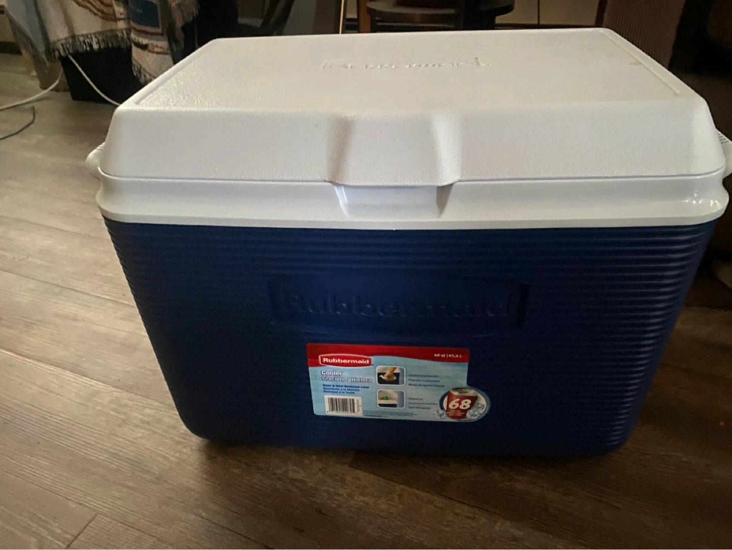 Rubbermaid 68 qt Cooler - photo 2