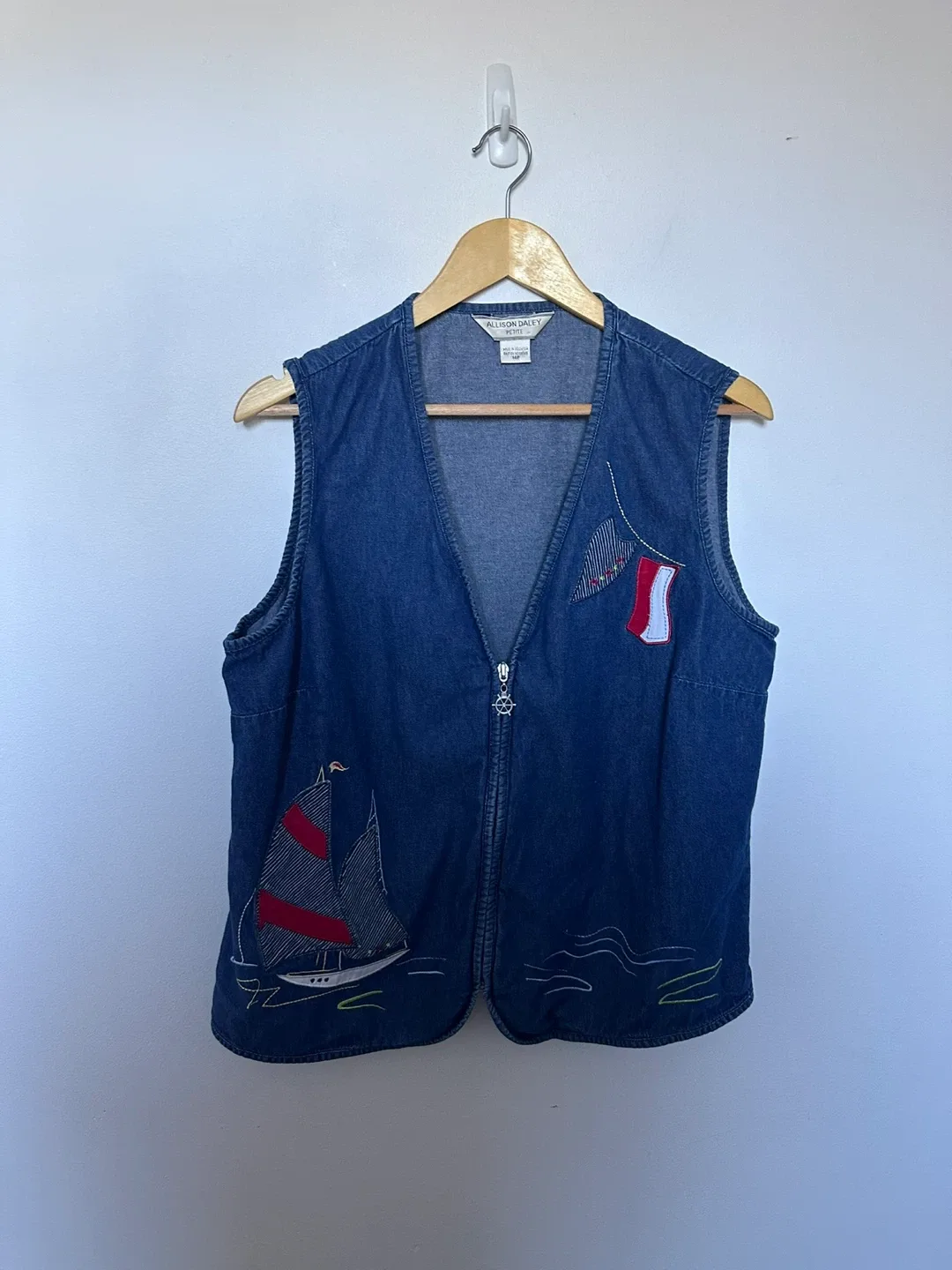Vintage Allison Daley Petite Denim Vest Nautical Sailboat - photo 2