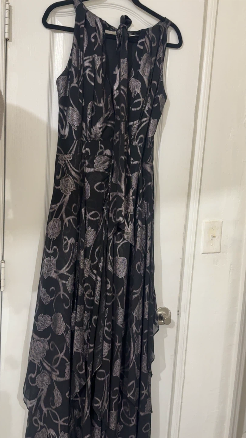 Black Sleeveless Dress with Metallic Leaf Print - photo 5