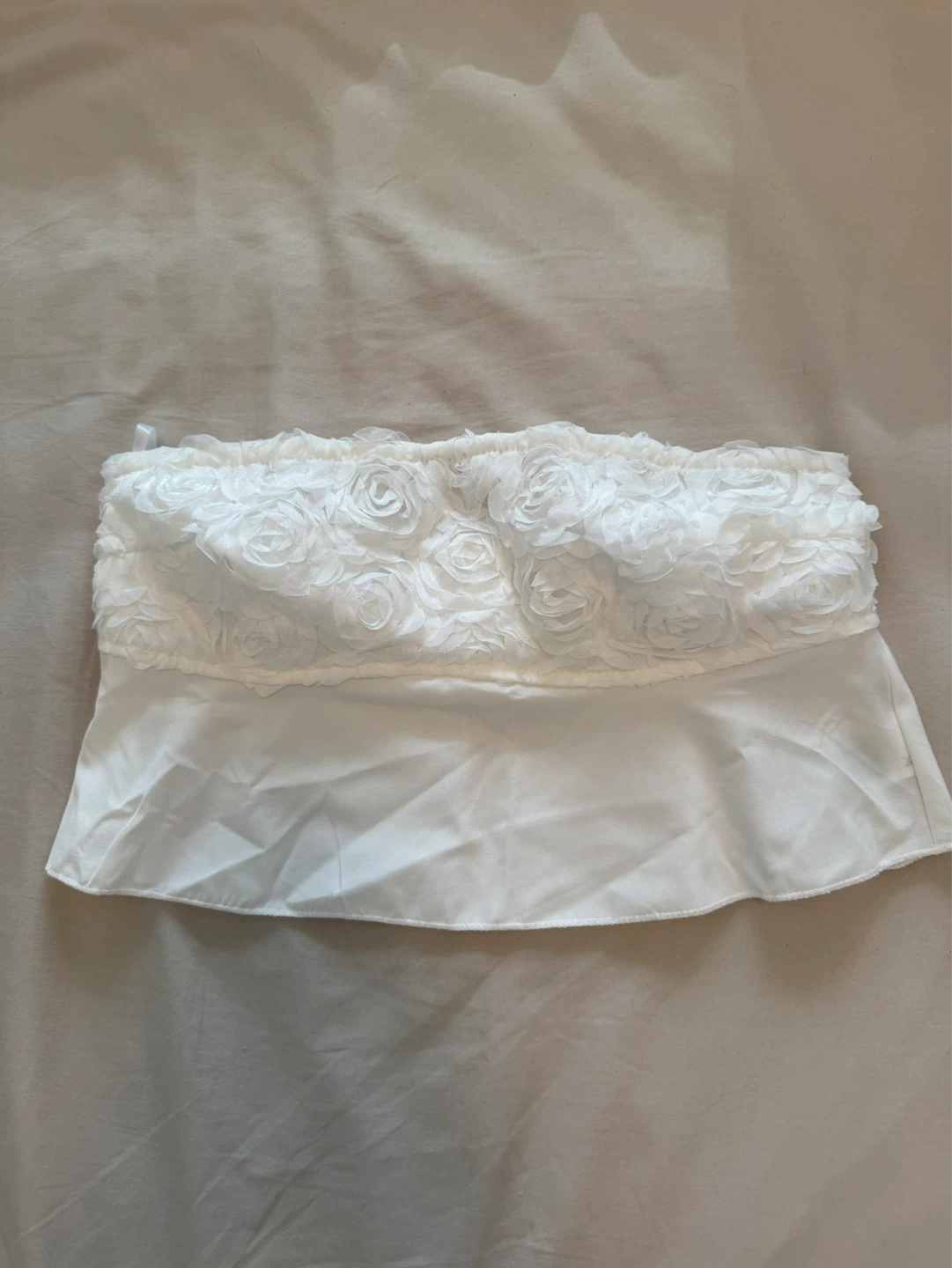 Bridal clothes / white clothes - photo 2