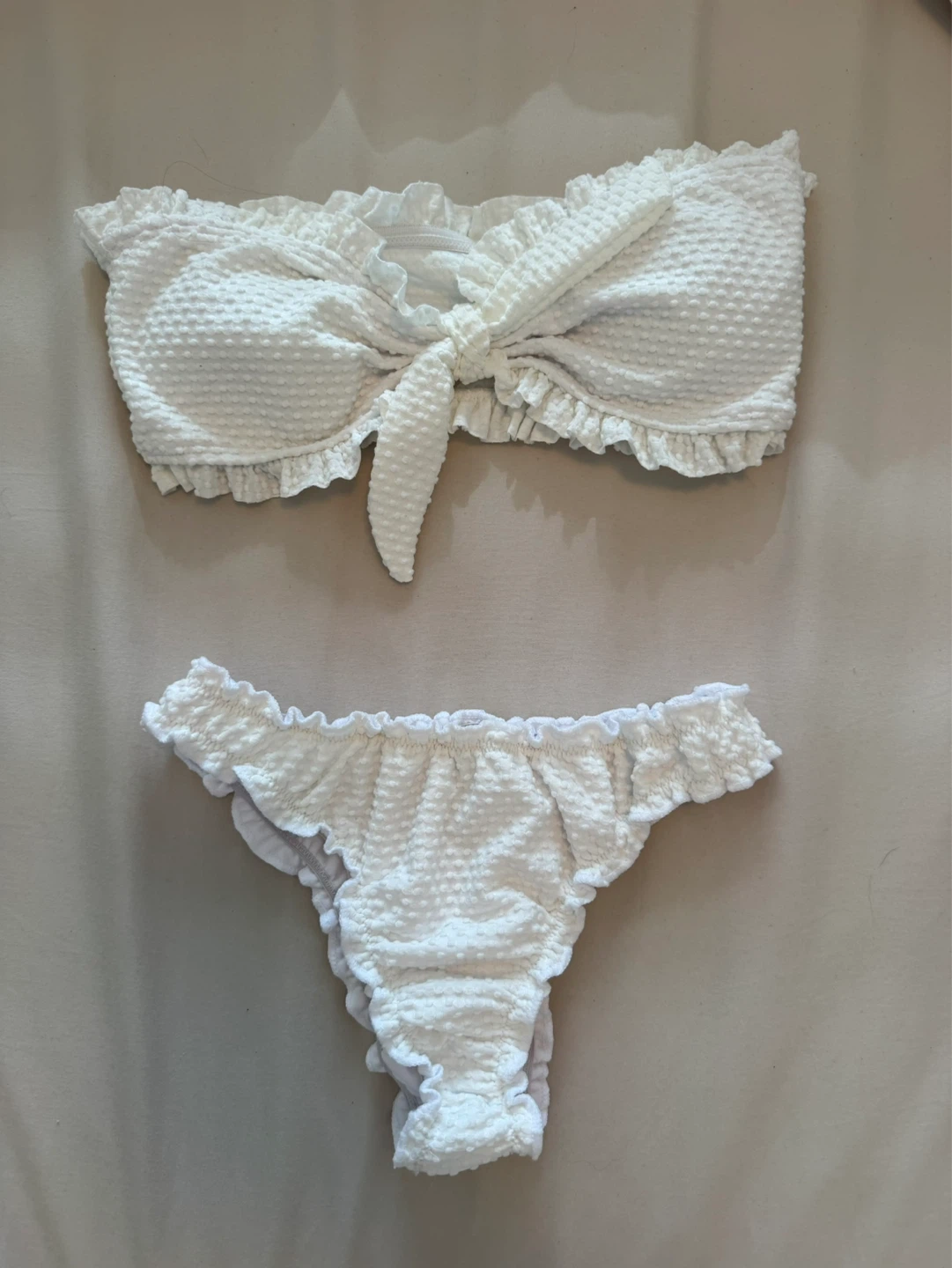 Bridal clothes / white clothes - photo 4