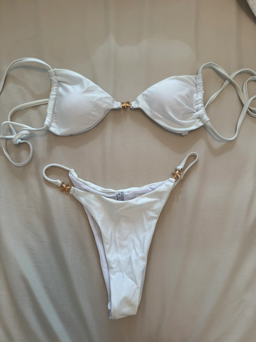 Bridal clothes / white clothes - photo 5