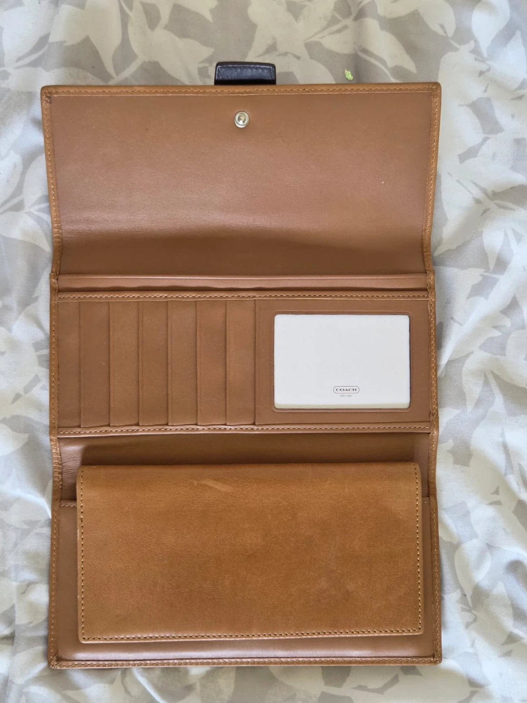 Coach Tan Leather Buckle Wallet - photo 4
