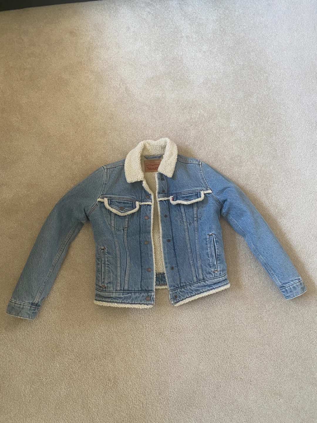 Vintage Levi's Sherpa Lined Denim Trucker Jacket - photo 3