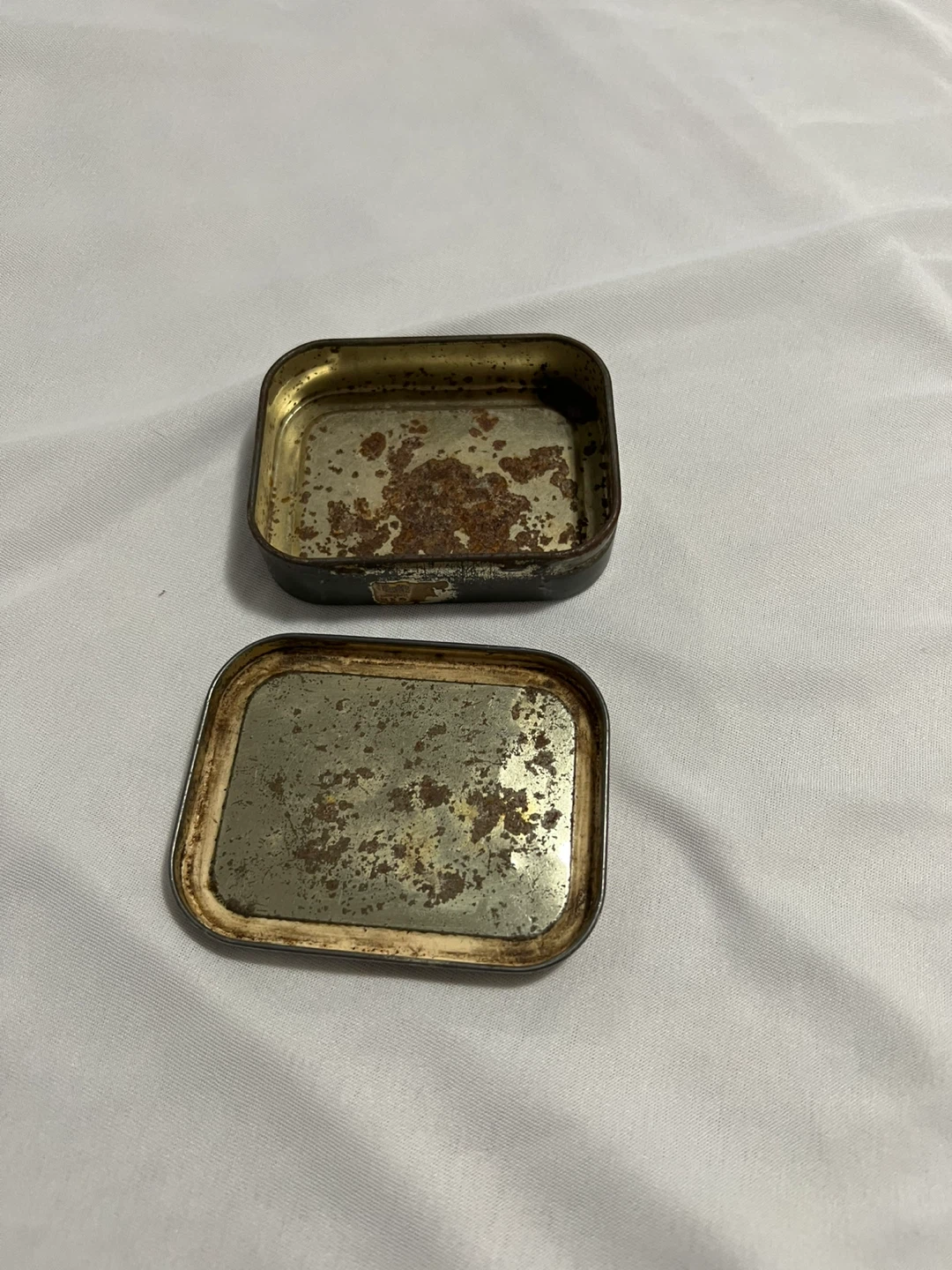 Vintage Condor Tobacco Tin - photo 3