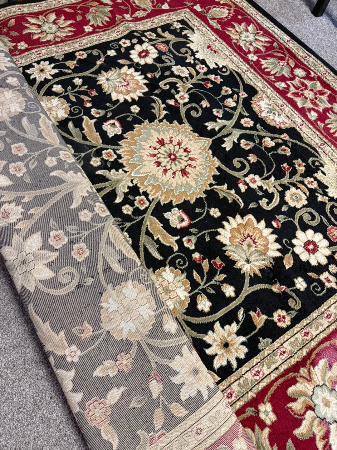 2x Traditional Oriental Area Rugs + 2x Runners. 🌱