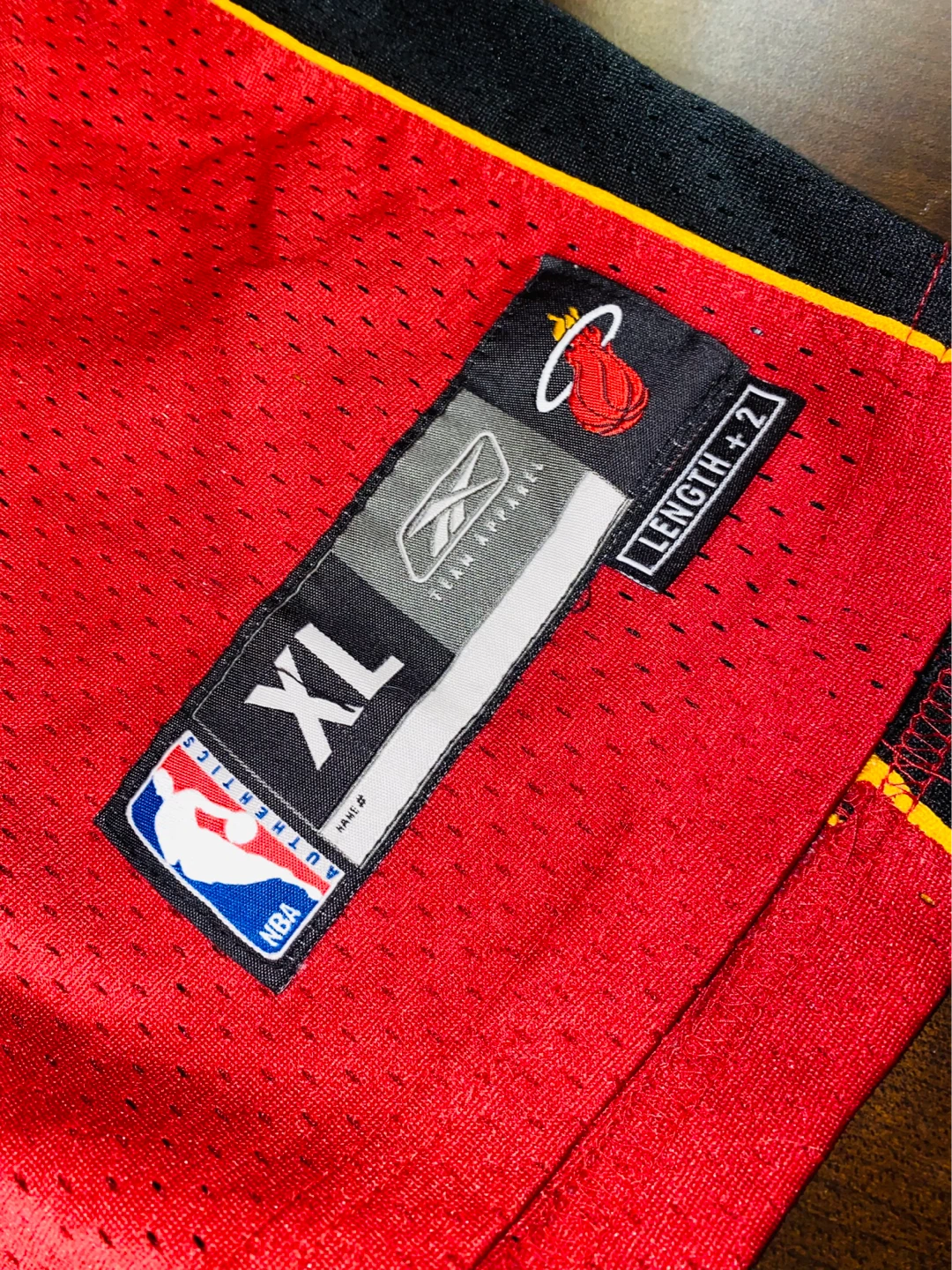 Reebok Miami Heat Dwyane Wade #3 Jersey XL - photo 4