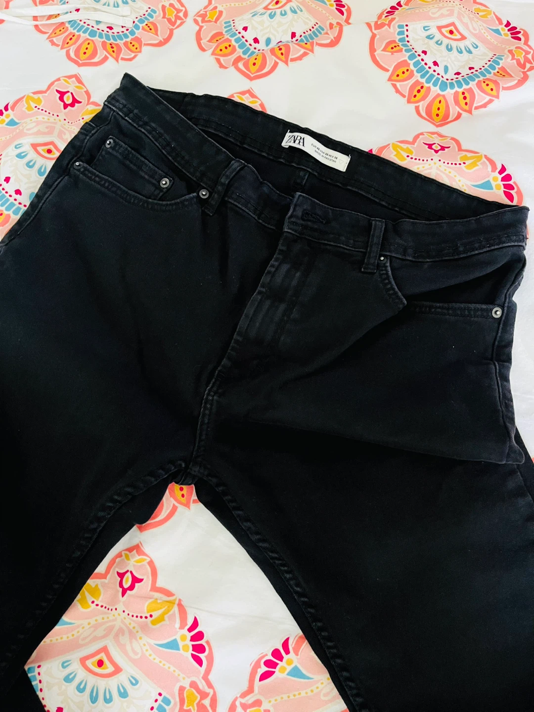 ZARA Black Denim Jeans - Size 36x30 - Slim Fit