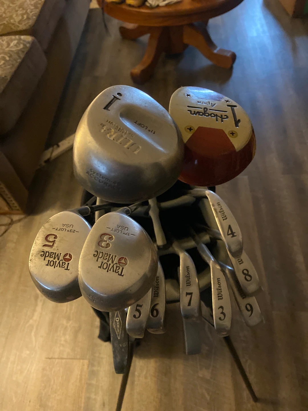 Stand Bag and Set of clubs - photo 5