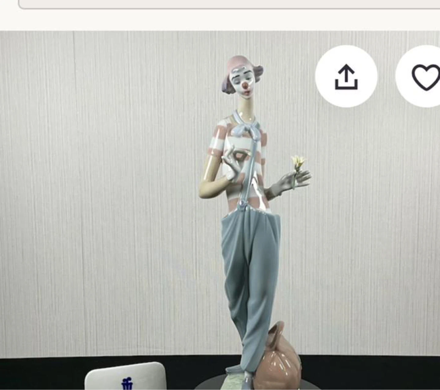 Lladro Porcelain Figurine Clown with Flower
