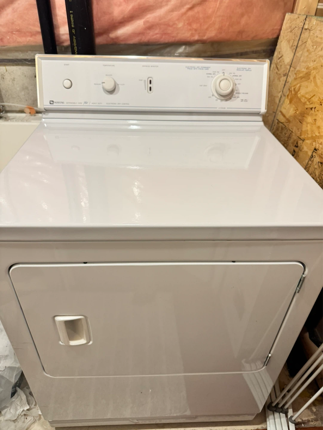 Maytag Washing Machine and Dryer Set
