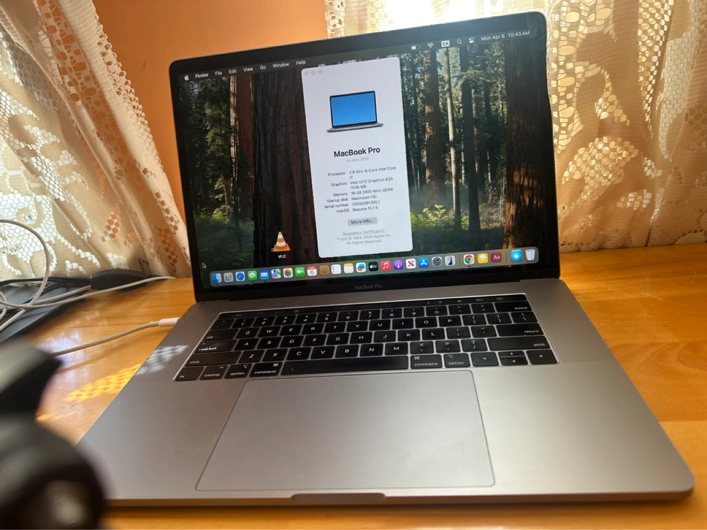 Apple MacBook Pro (15-inch, 2018)