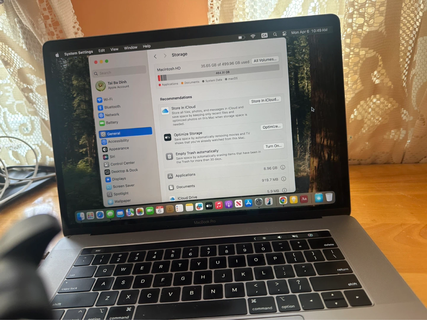 Apple MacBook Pro (15-inch, 2018) - photo 3