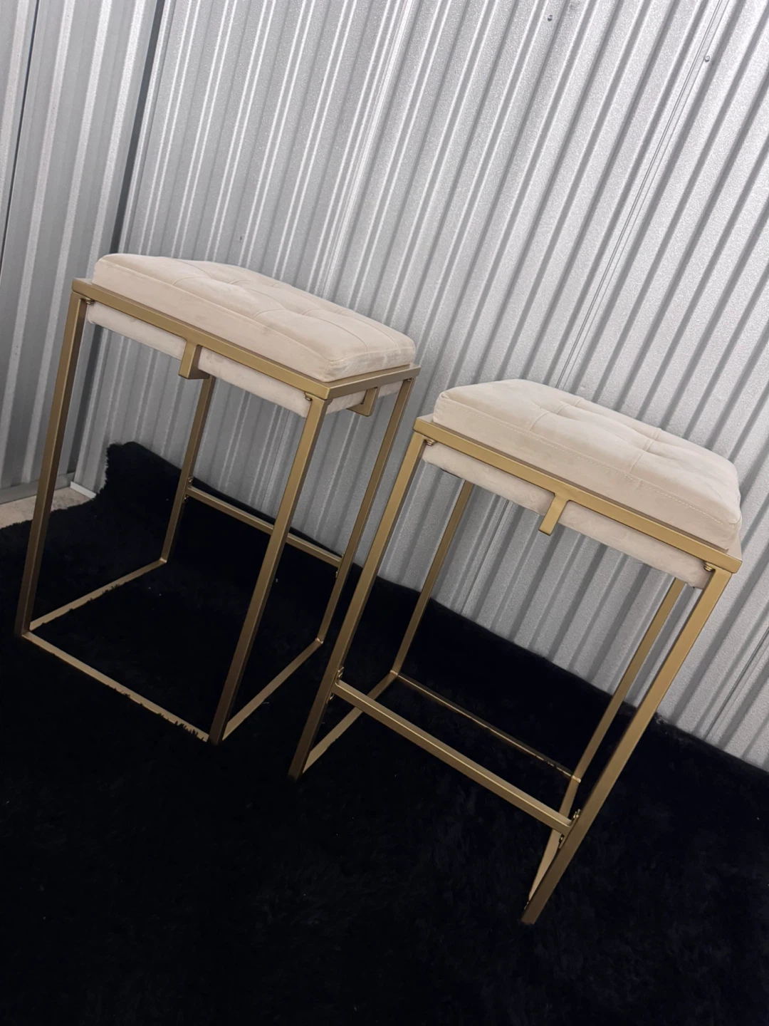 Set of 2 Cream Velvet Bar Stools - Gold Frame - photo 4