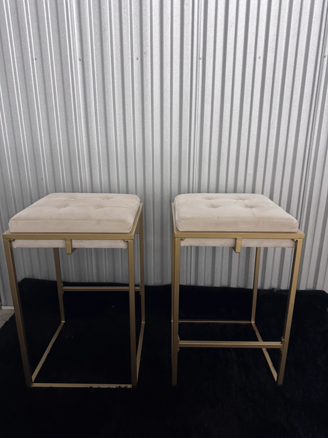 Set of 2 Cream Velvet Bar Stools - Gold Frame