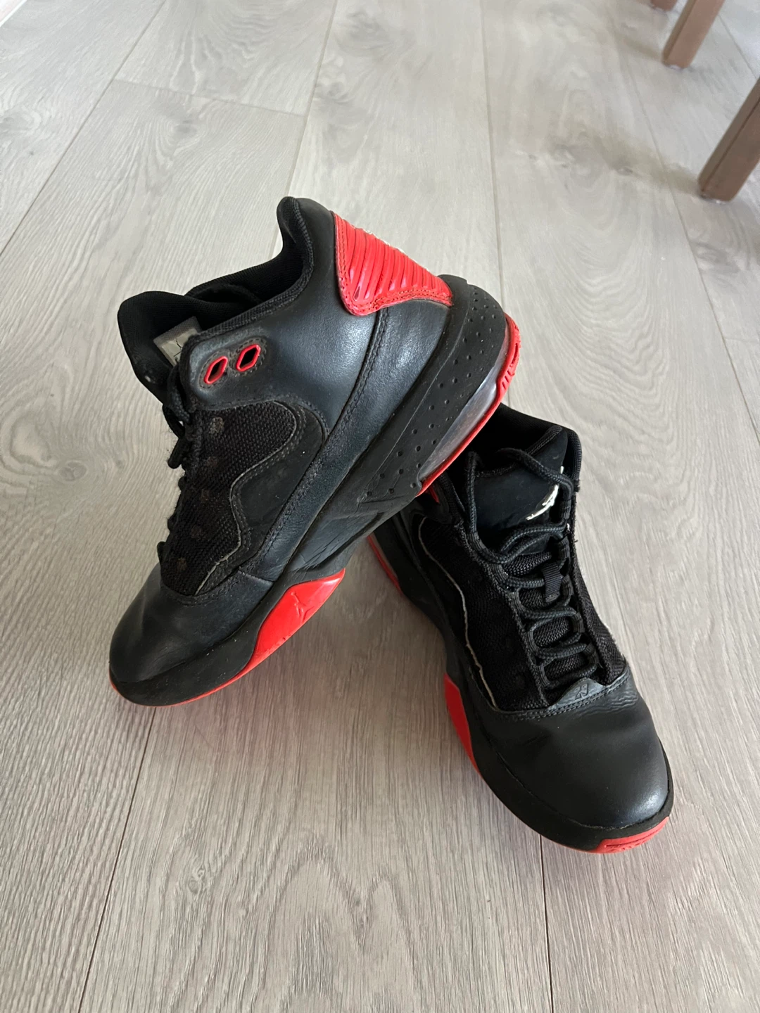 Nike Air Jordan kids Shoes Size 4Y - photo 2