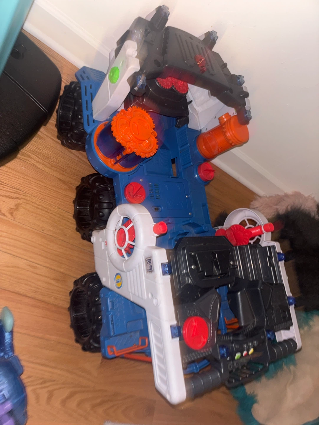 Kids Imaginext toys standing and moving trex and big truck - photo 2