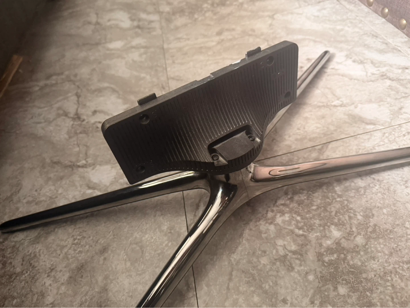 TV Stand Base - photo 2