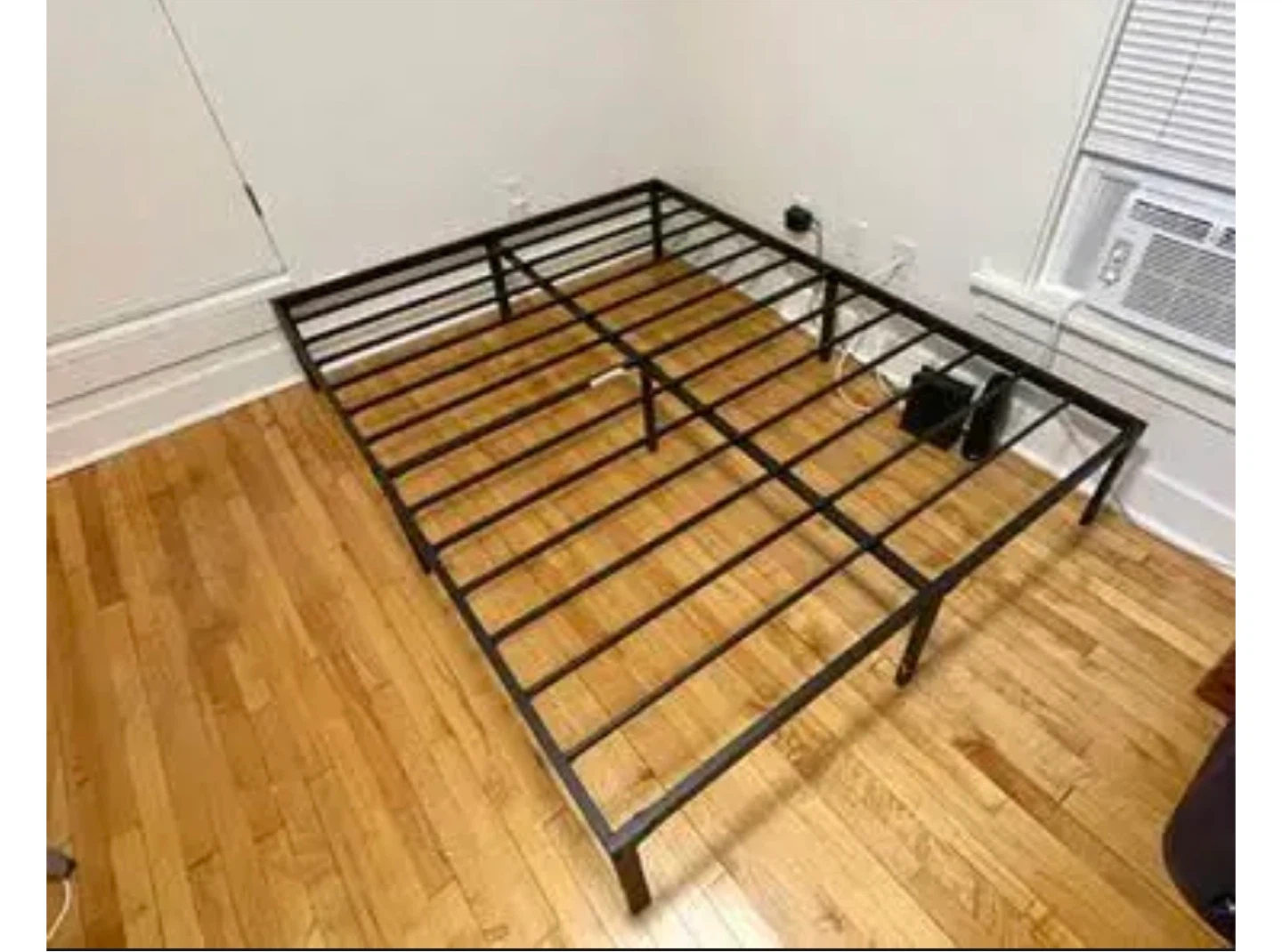 Metal Bed Frame - photo 2