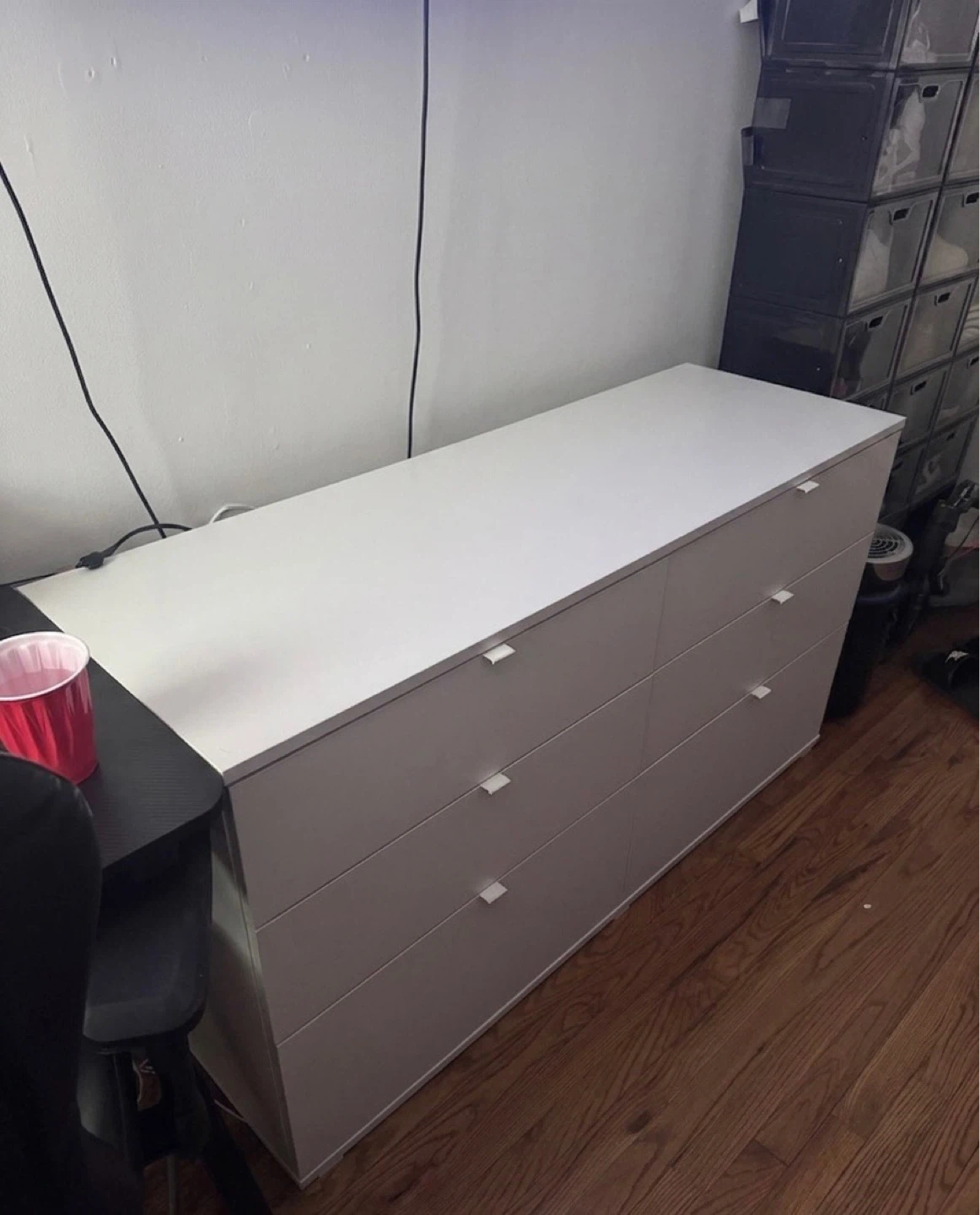 White IKEA 6-Drawer Dresser (Excellent Condition)