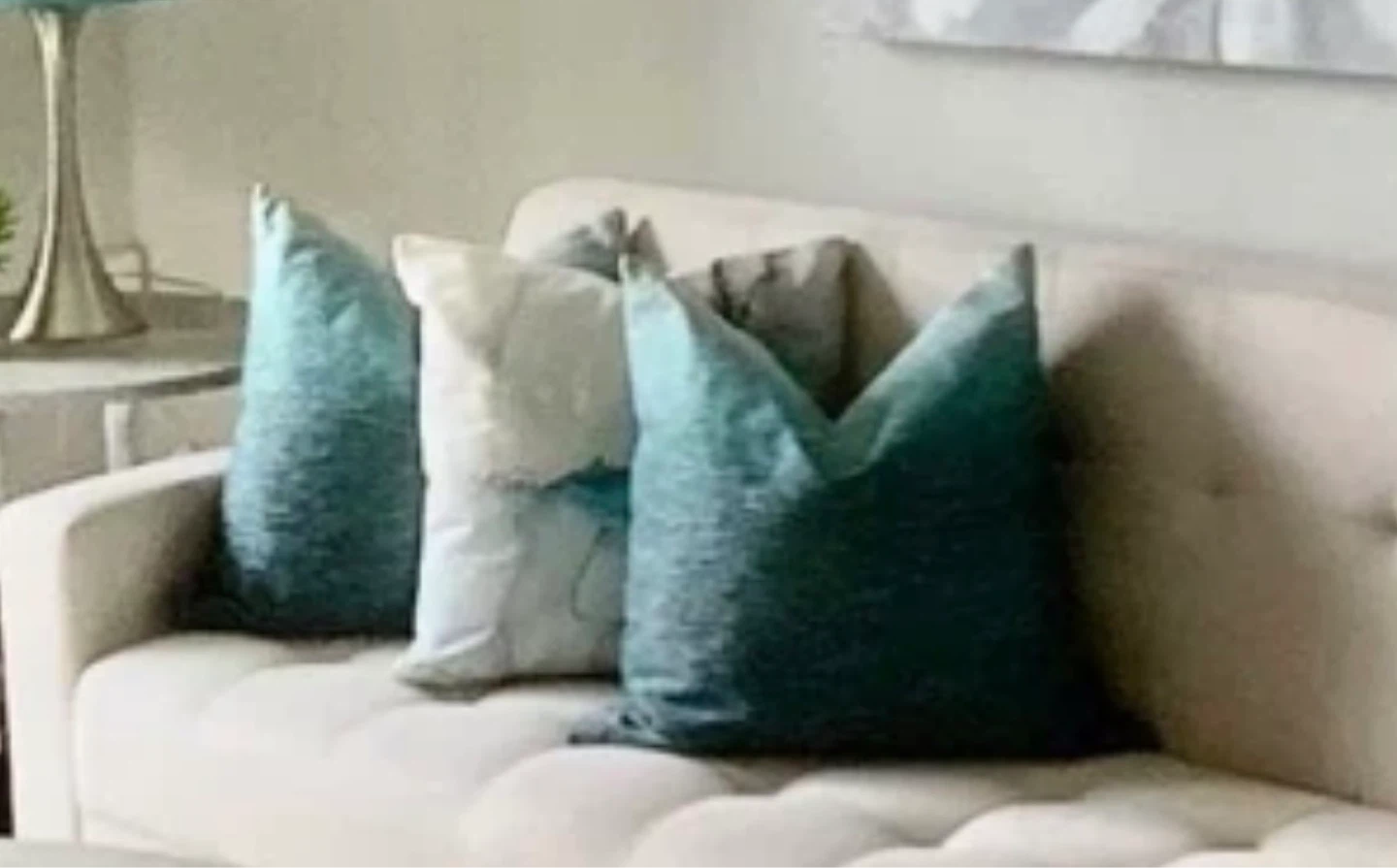 Decorative Pillows Set