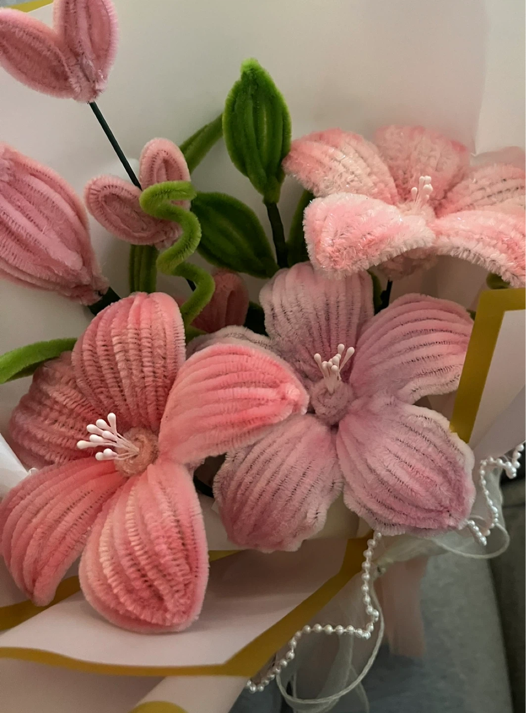 Handmade Pipe Cleaner Flower Bouquet - photo 4