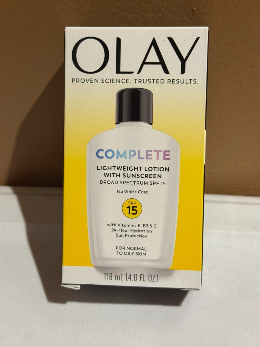 Olay complete w./ sunscreen