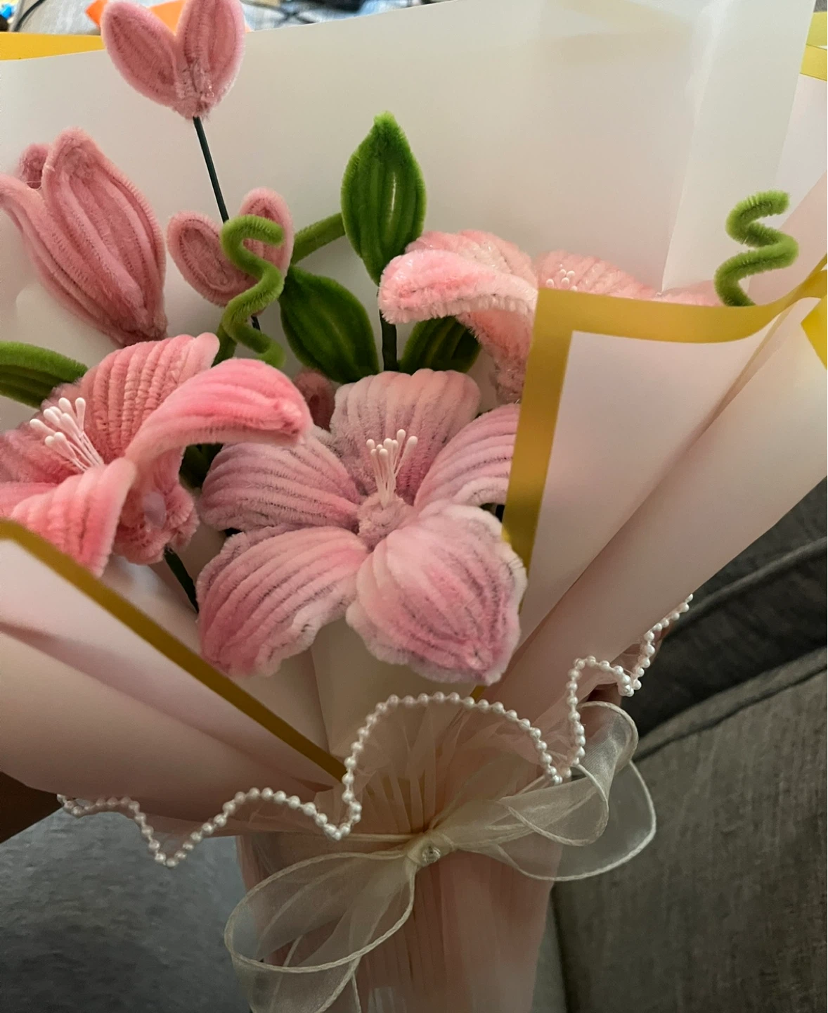 Handmade Pipe Cleaner Flower Bouquet - photo 3