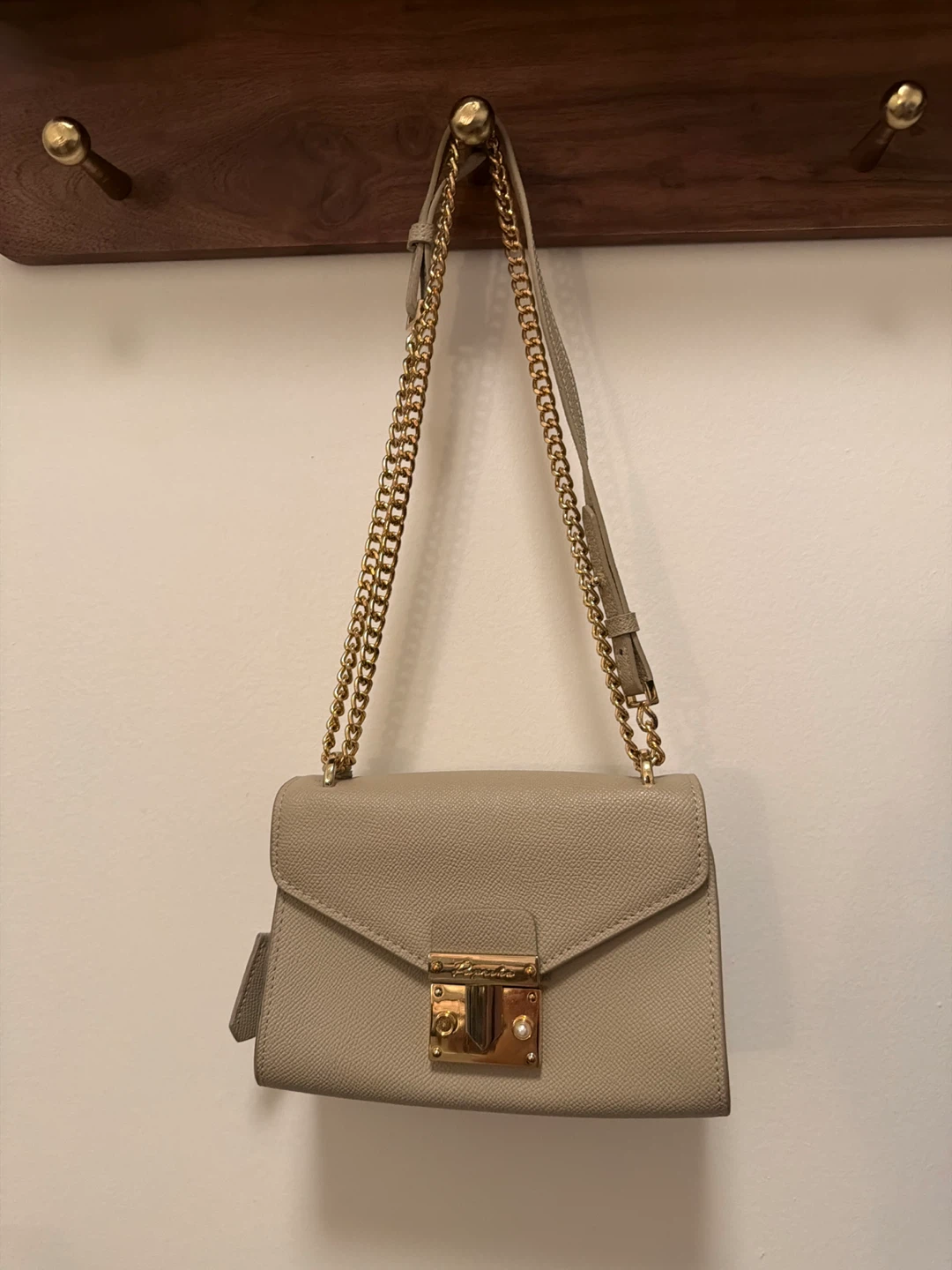 Real Leather Shoulder Bag with Gold Chain - photo 2