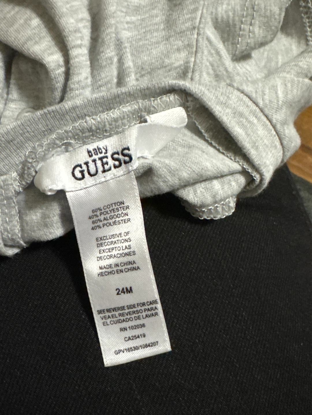 24 Months Baby Guess T-Shirt - photo 2