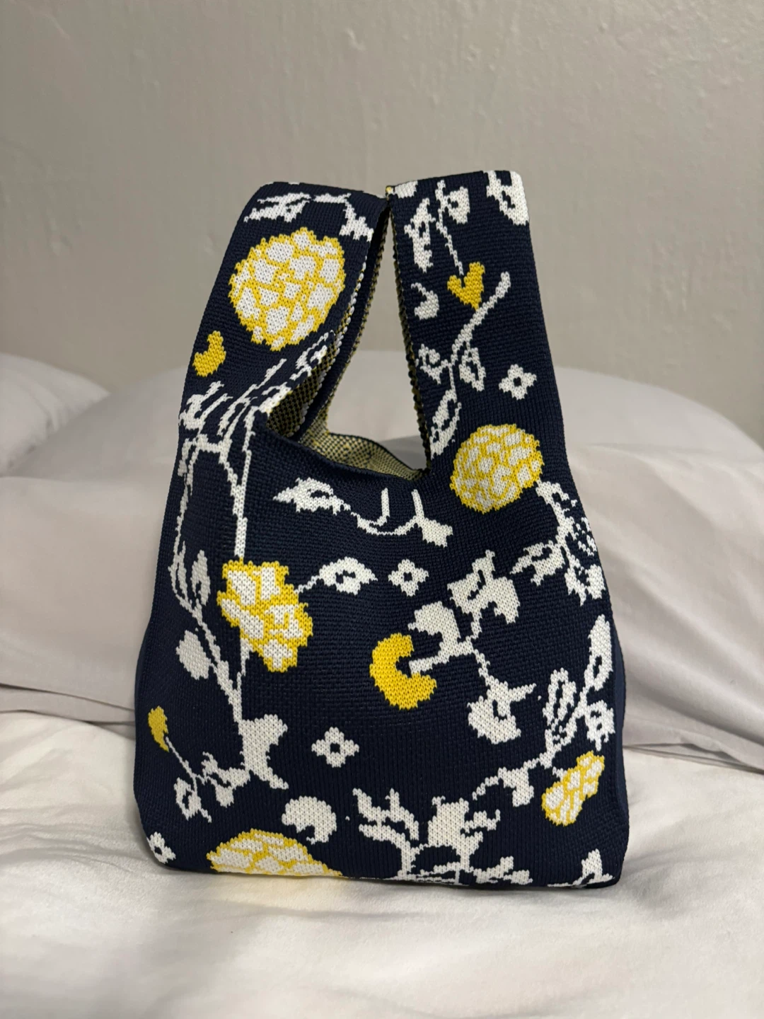Cute Duck & Floral Knit Tote Bags - photo 3