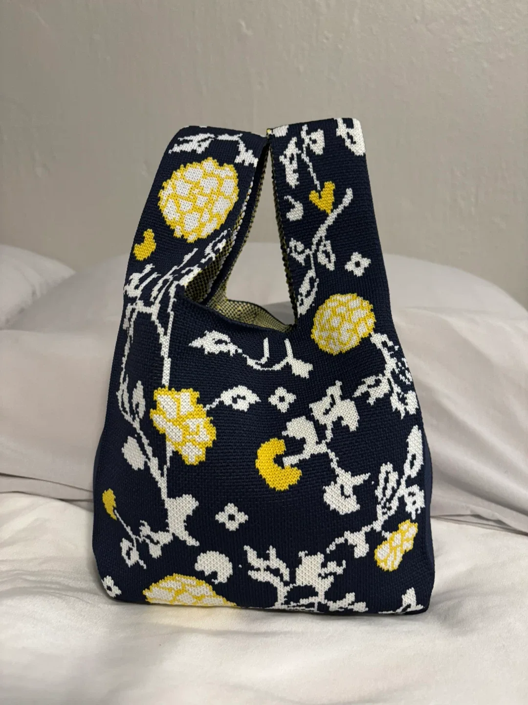Cute Duck & Floral Knit Tote Bags - photo 3