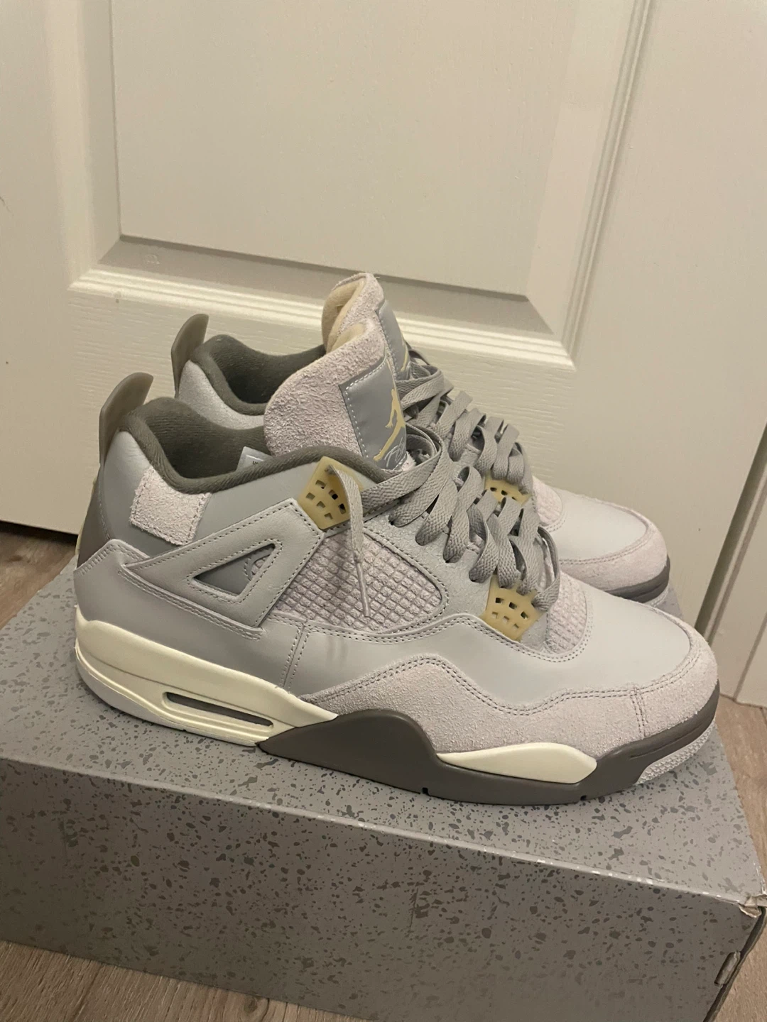 Jordan 4 Retro SE 'Photon Dust' Size 12 - photo 3
