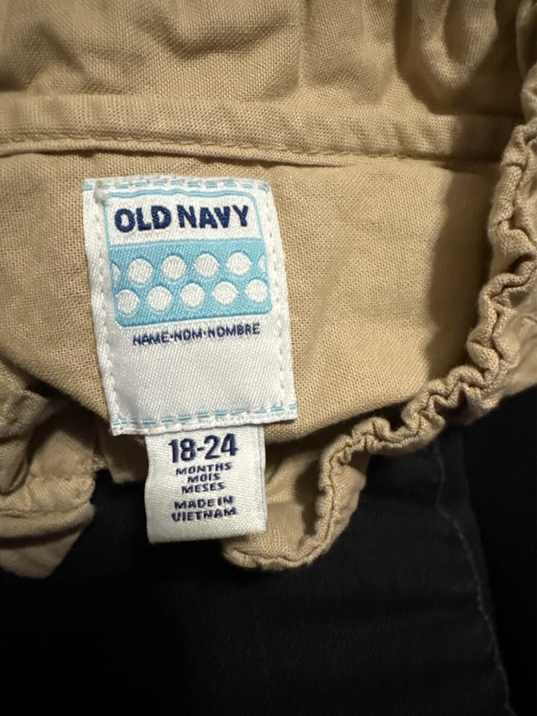 18-24 Mons. Old Navy Khaki Vest - photo 2