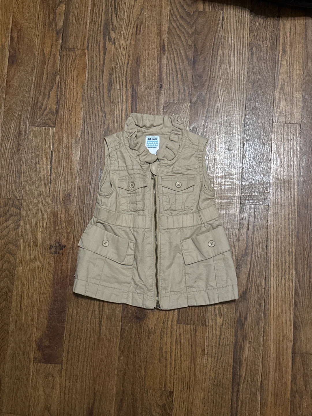 18-24 Mons. Old Navy Khaki Vest