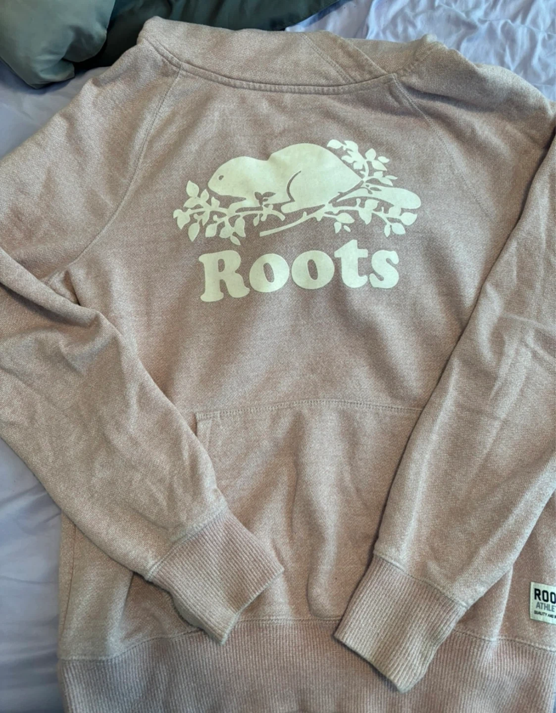 🌱 Roots Pink Hoodie with Beaver Logo - photo 2