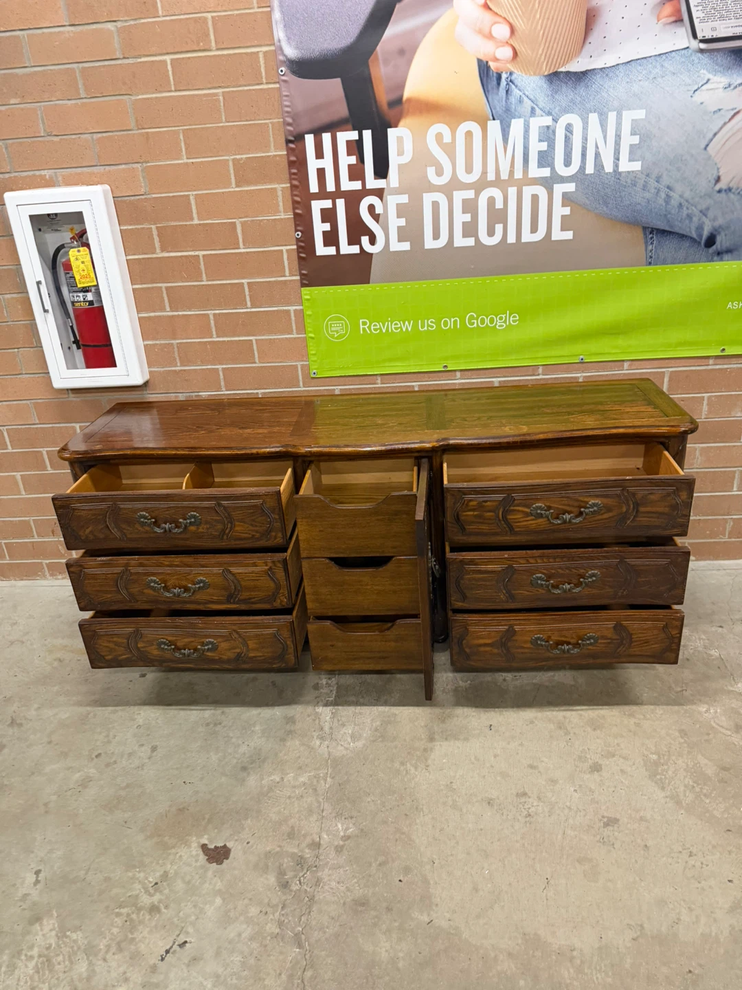 Thomasville 9 drawers Dresser - photo 4