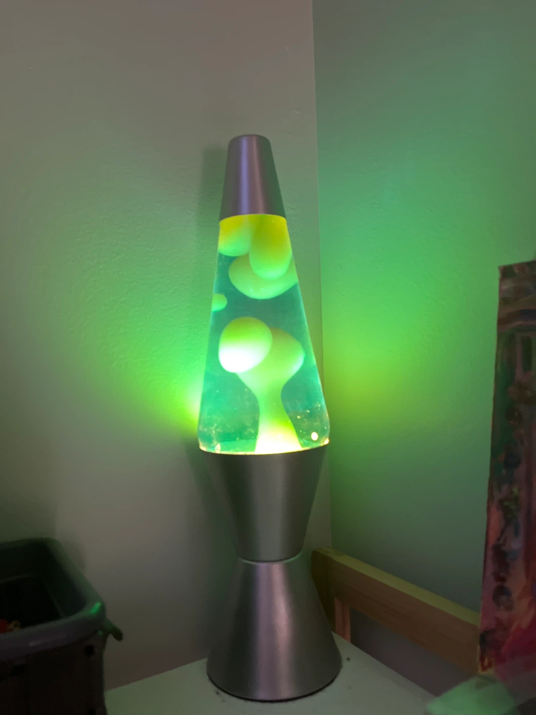 Lava Lamp - Silver Base & Top