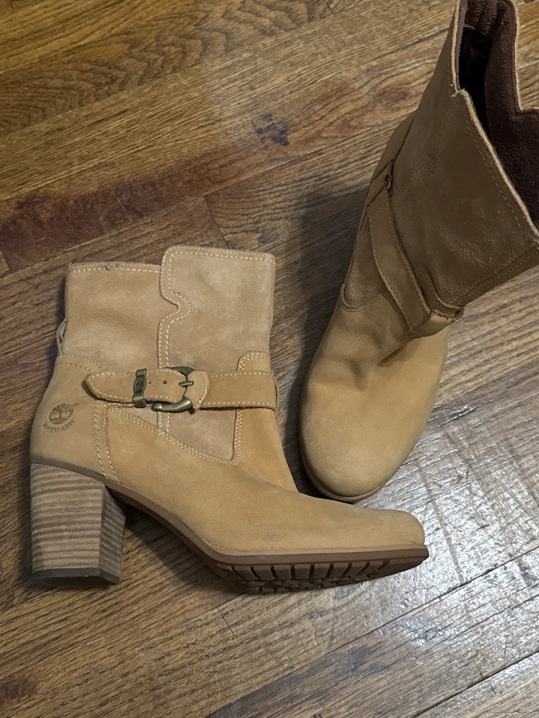 8 1/2 Timberland Women's Heeled Ankle Boots - photo 2