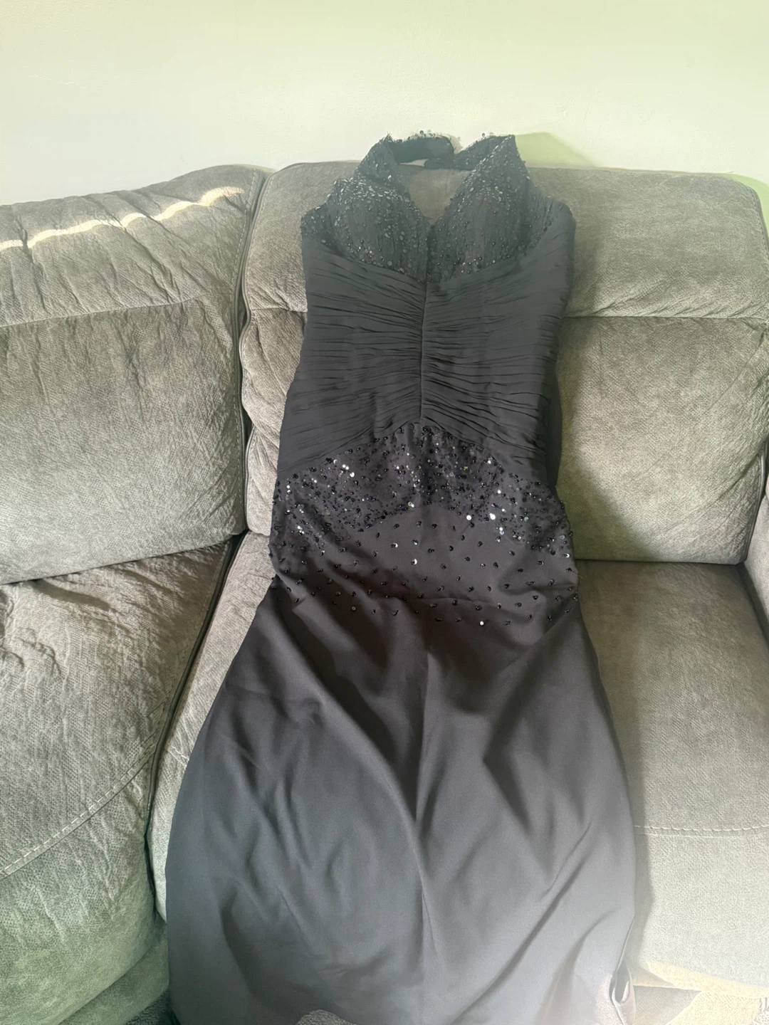 Black sequin halter formal gown - photo 3