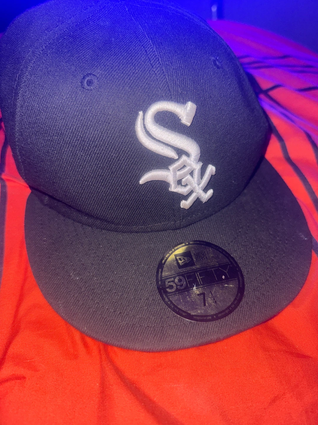 New Era White Sox 59FIFTY Fitted Hat Size 7 1/4