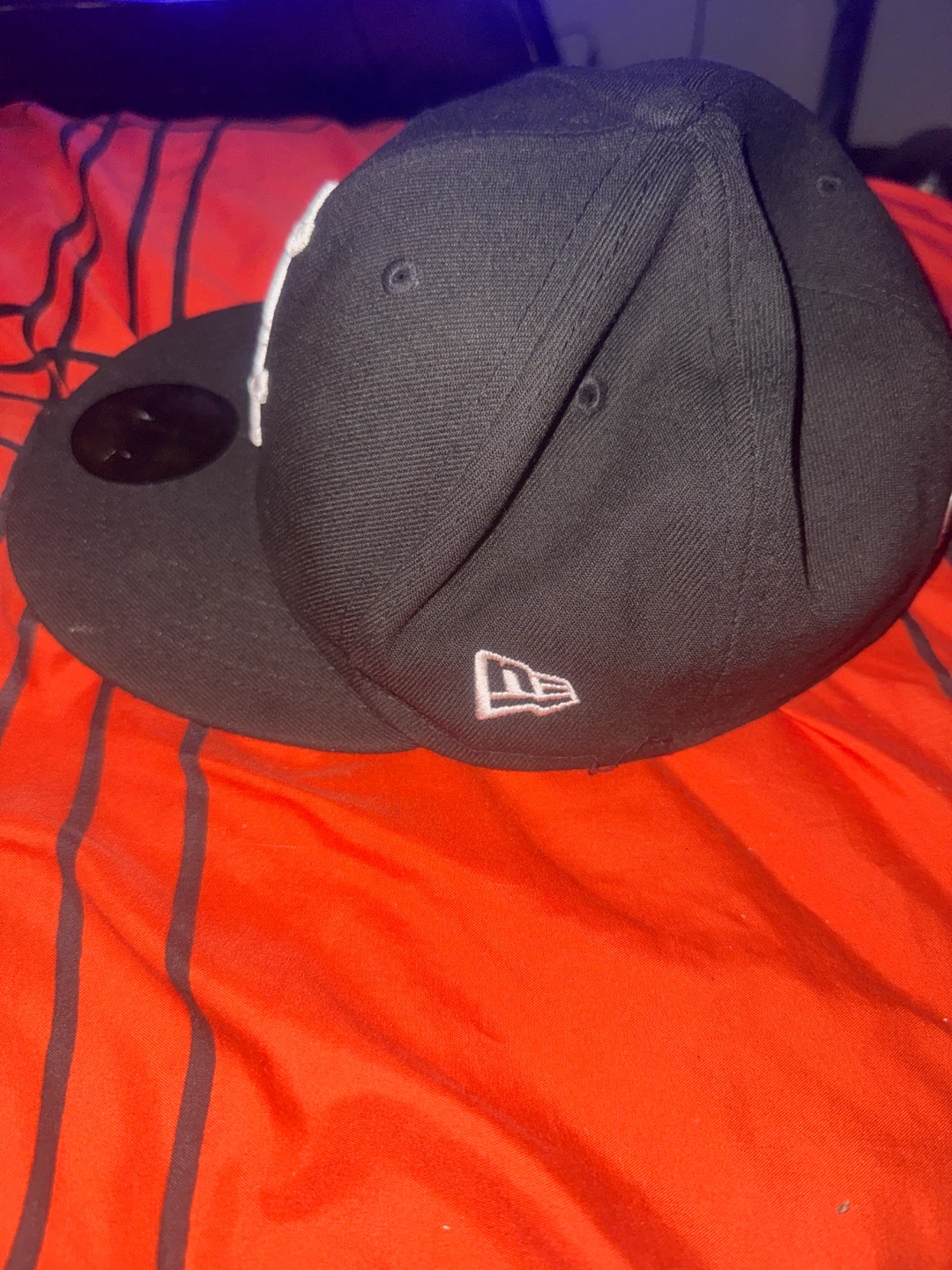 New Era White Sox 59FIFTY Fitted Hat Size 7 1/4 - photo 5