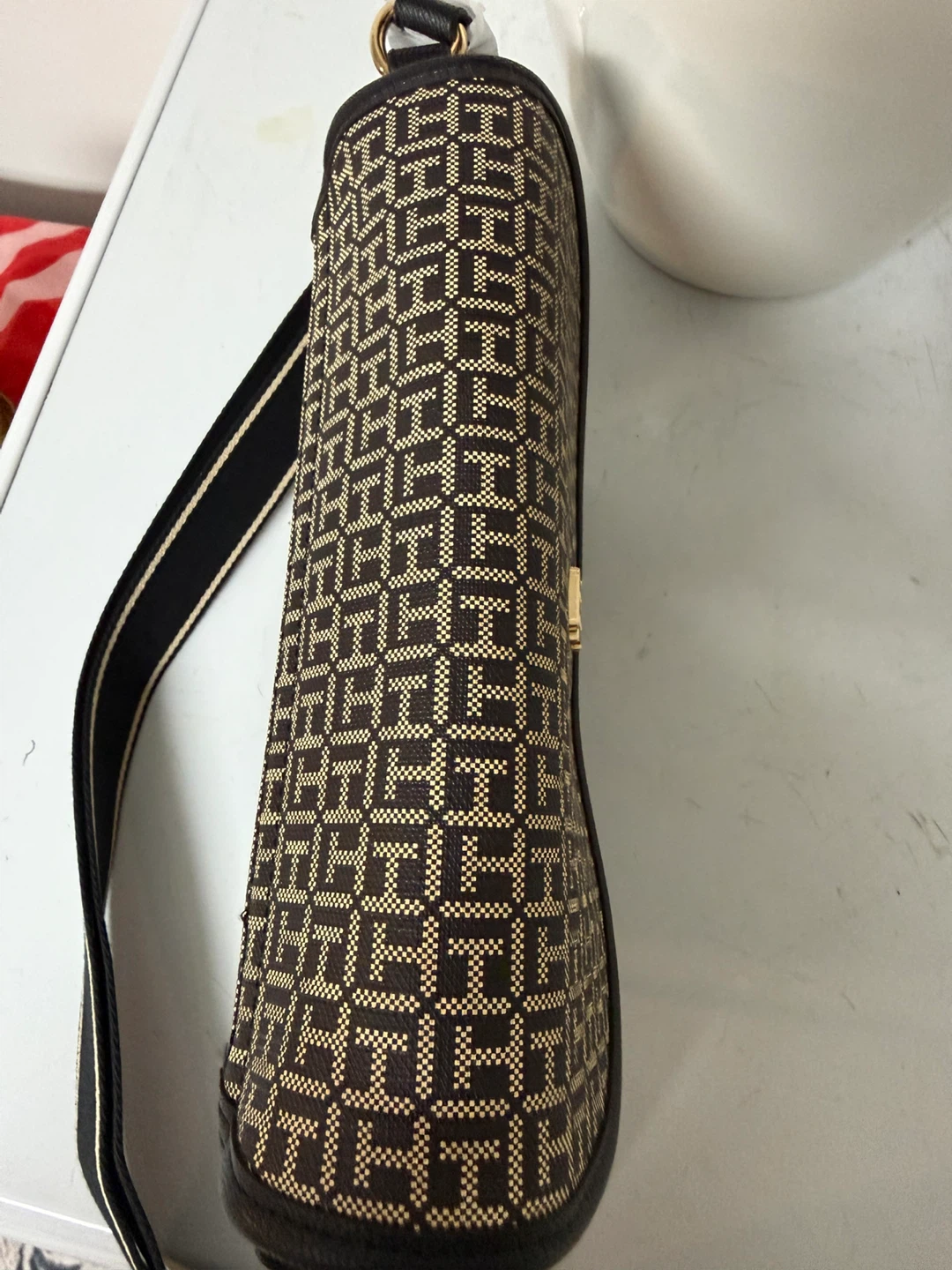 Tommy Hilfiger Monogram Saddle Bag - photo 4
