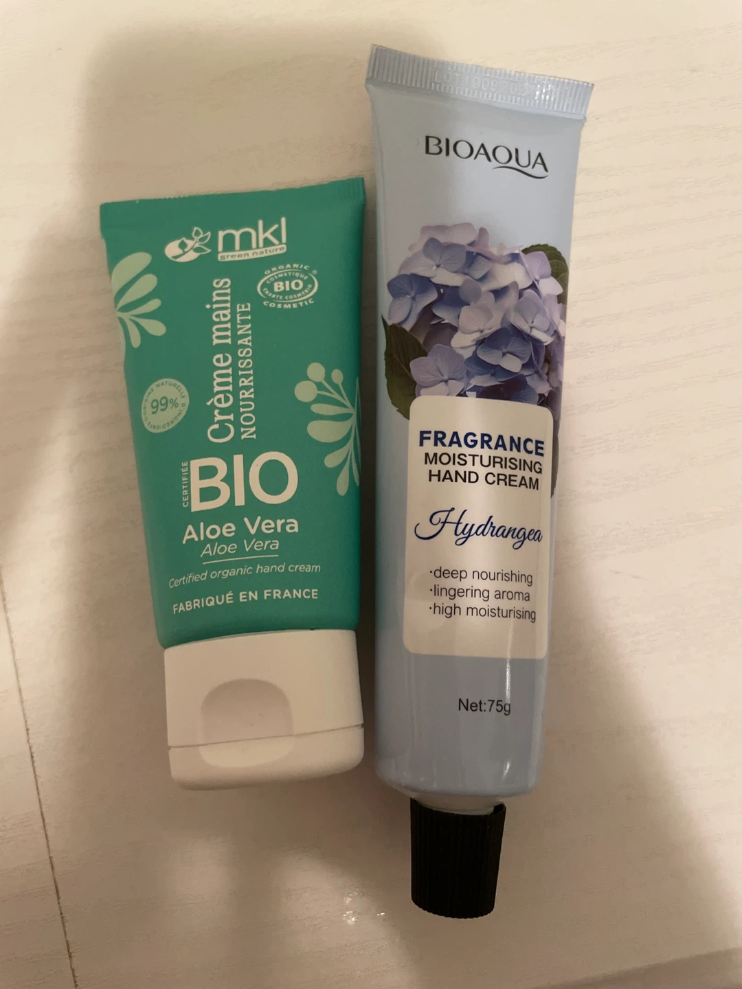 BIOAQUA Hydrangea Fragrance Moisturising Hand Cream 75g
