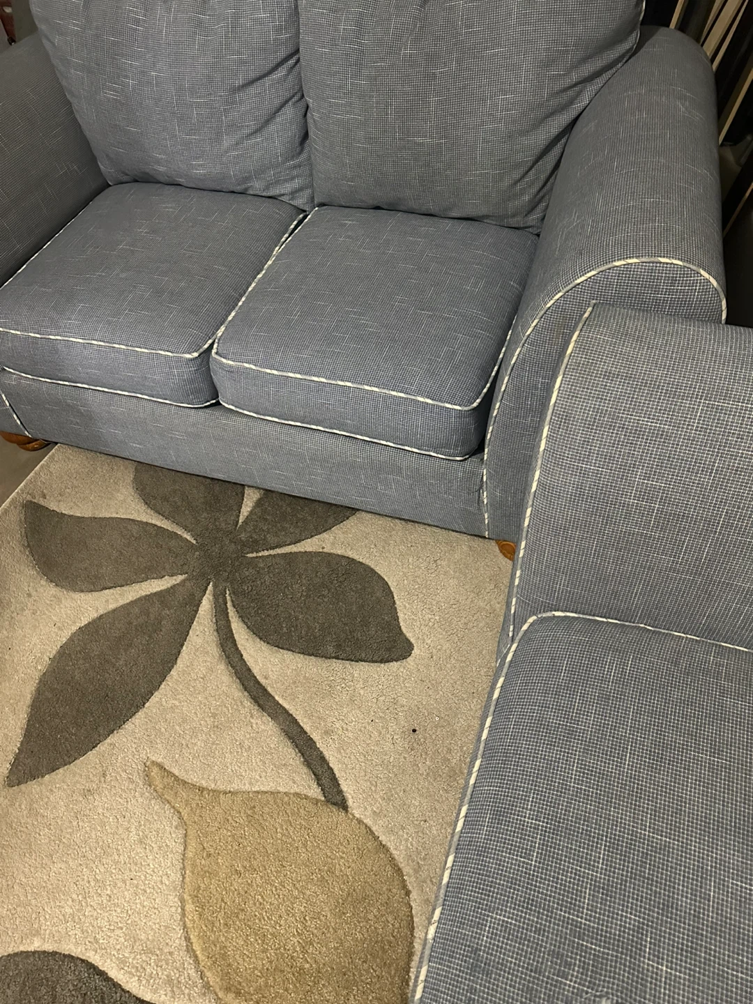 STYLISH 3-SEATER & 2-SEATER SOFA SET