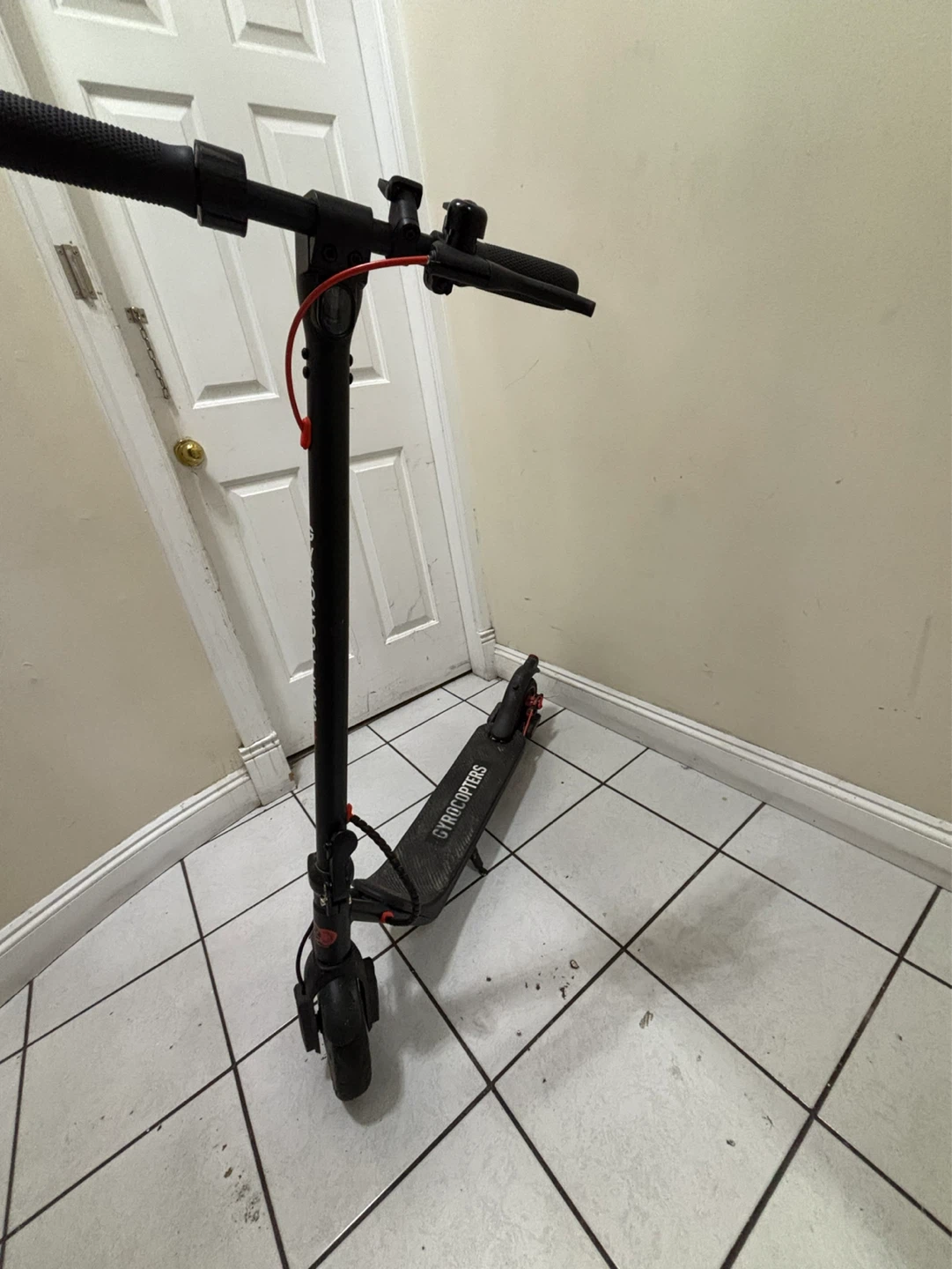 Gyrocopters Flash 6.0 Electric Scooter - Reliable Daily Rider - photo 2