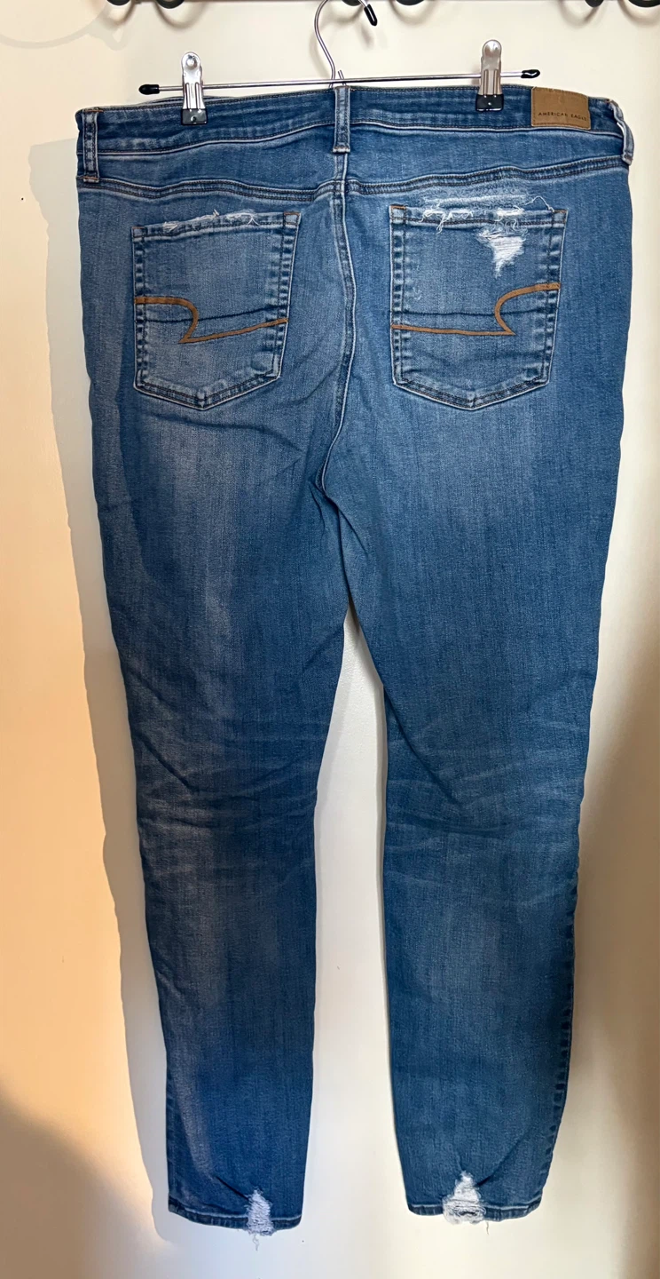 American Eagle Distressed Jeans - Size 18 Long - photo 2